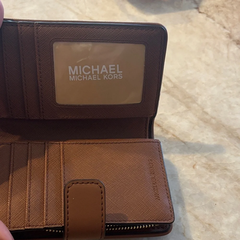 New Michael Kors Tan and Brown Logo Wallet